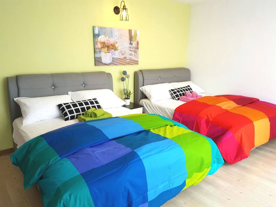 Upper duplex with 2 comfortable queen size beds
