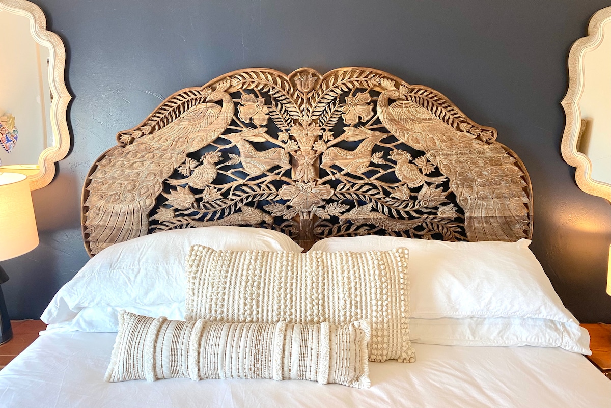 Gorgeous mkono kuchonga mfalme headboard kutoka Indonesia