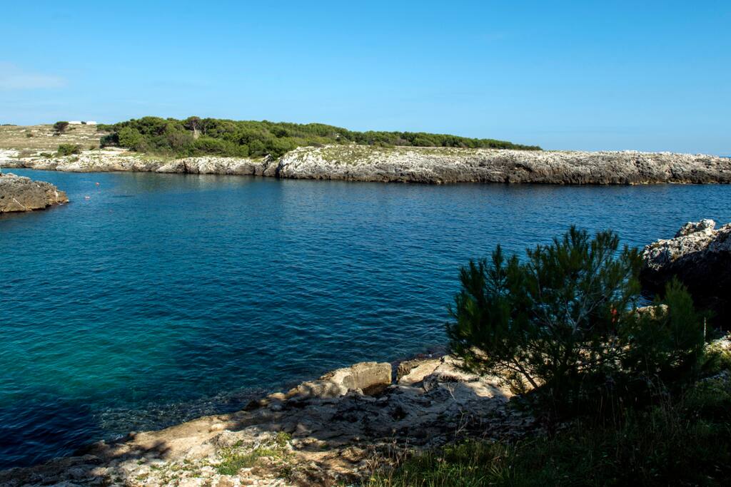 vista della baia dal giardino
