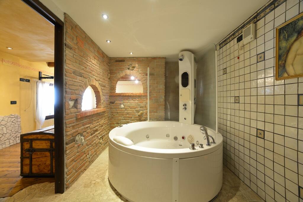 bagno con idromassaggio camere superiori