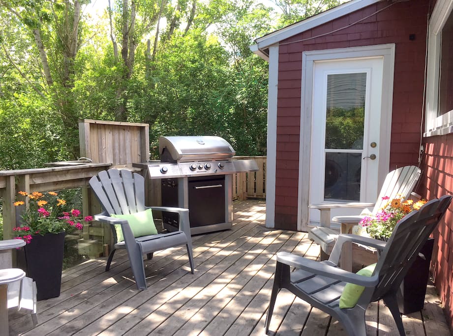 Private back deck, great for relaxing with a glass of wine.