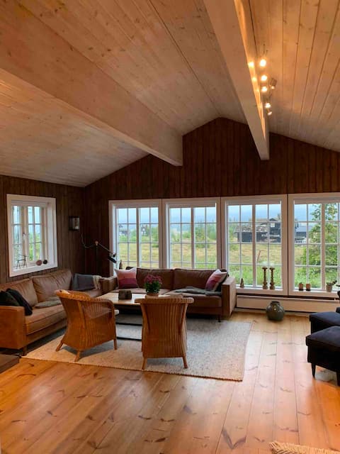 Cabin with fantastic location in Synnfjell