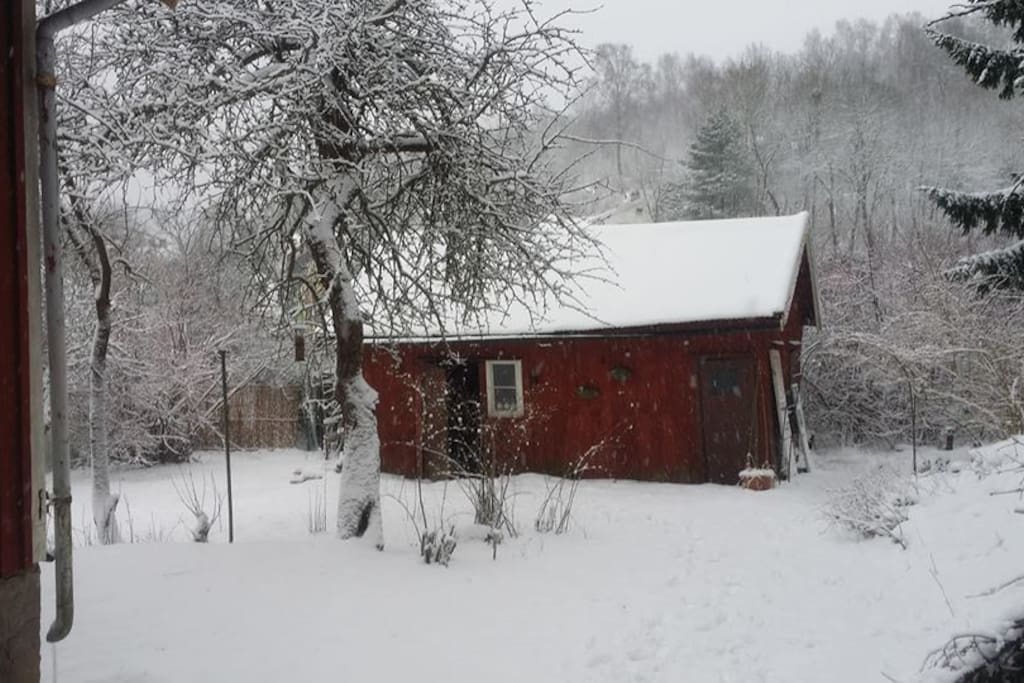 The barn in the snow.