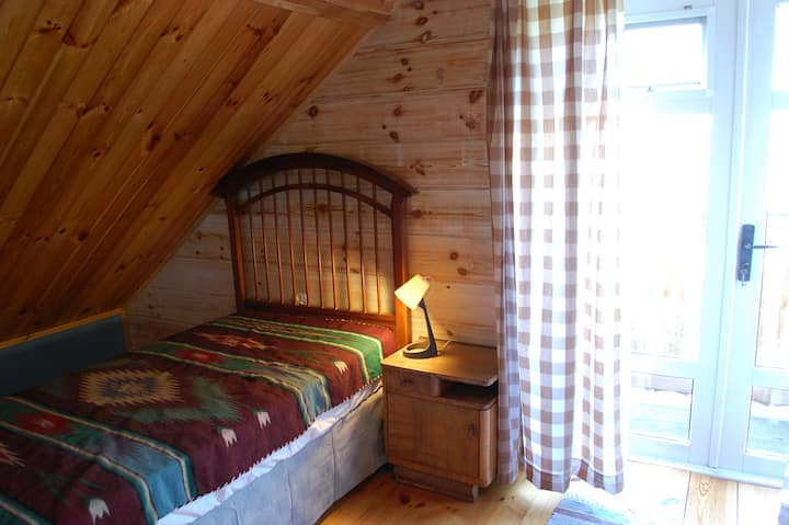 Bedroom 3 people