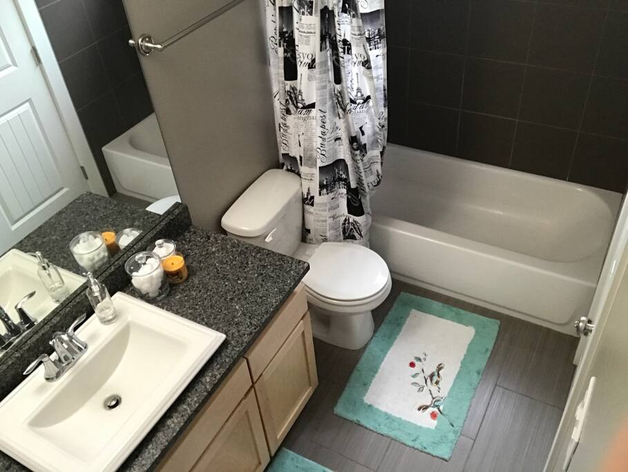 Private connected bath