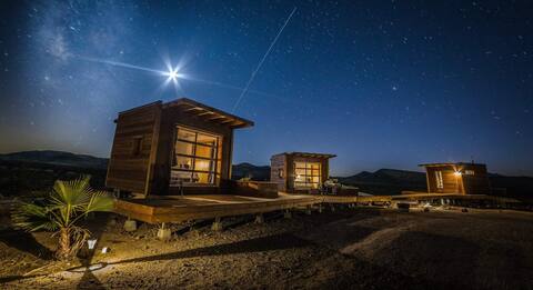 Secluded Mojave Desert Eco-Pods