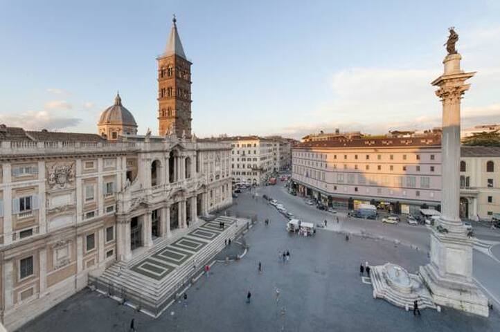 BLAM Alice’s House, Great View of SM Maggiore gallery image 3