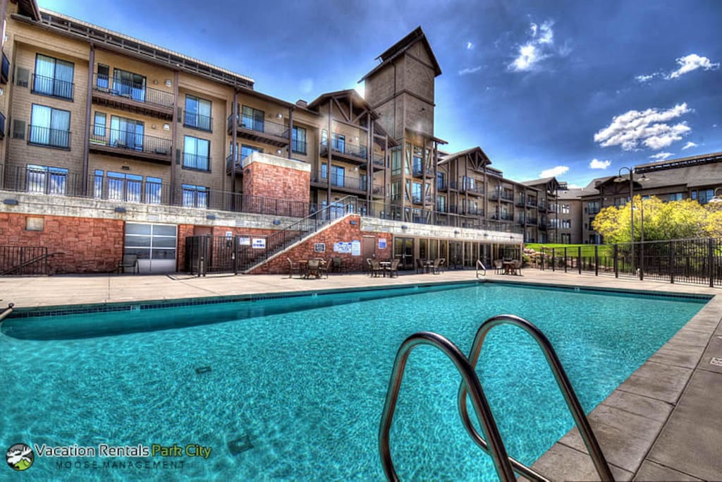 Stillwater Lodge Pool (summer)