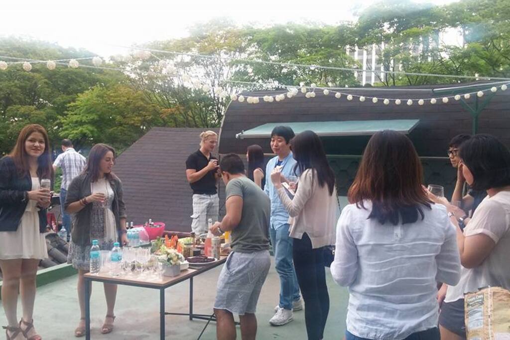Enjoy this Rooftop all for yourself!
