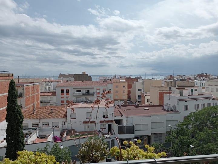 Precioso Piso A Dos Minutos De La Playa Con Vistas Al Mar En Roses - Cadaqués