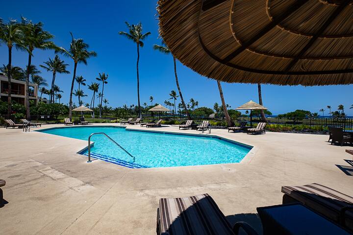 Mauna Lani Terrace A303: Lux Oceanview Penthouse gallery image 2