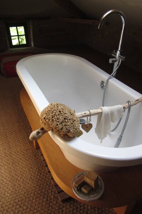 un bain sous les étoiles?….
a bath under the stars?