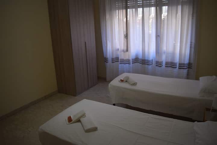 كاميرا ثلاثية