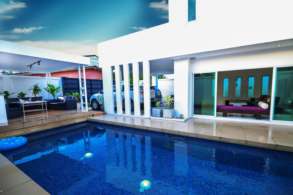 Modern Private Pool Villa 2-storey @Chalong Phuket