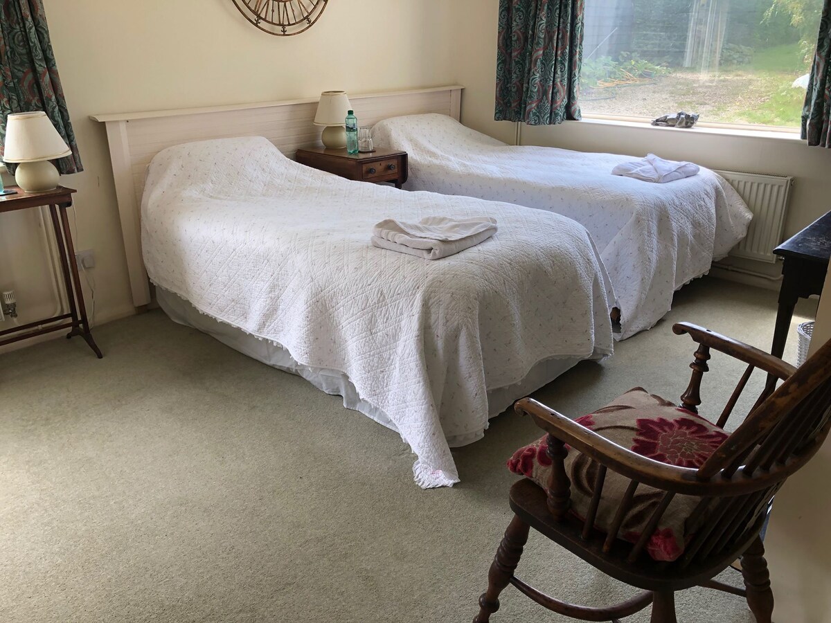 Стая с тройни легла