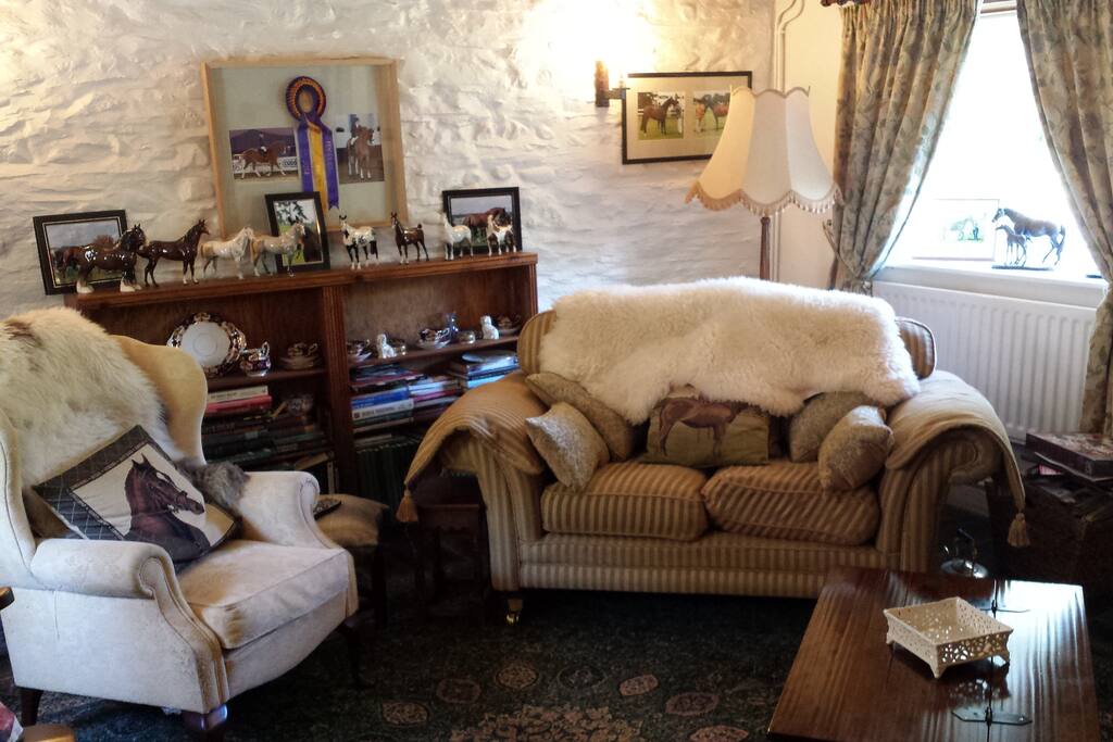 Guest lounge