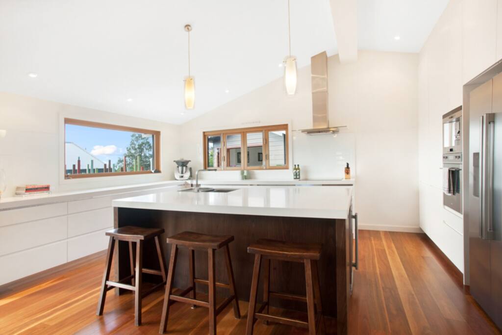 Designer gourmet kitchen