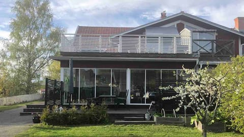 Mielas pusiau atskirtas namas Öregrund