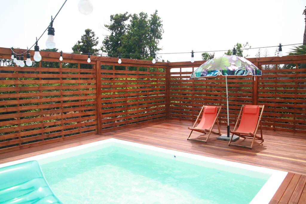Outdoor swimming pool opened June til September