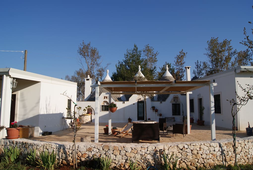Trulli in Valle d’Itria
CASA SURYA