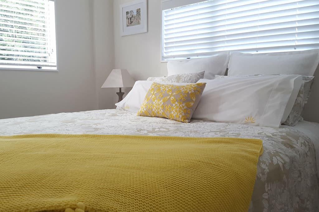 King size bed