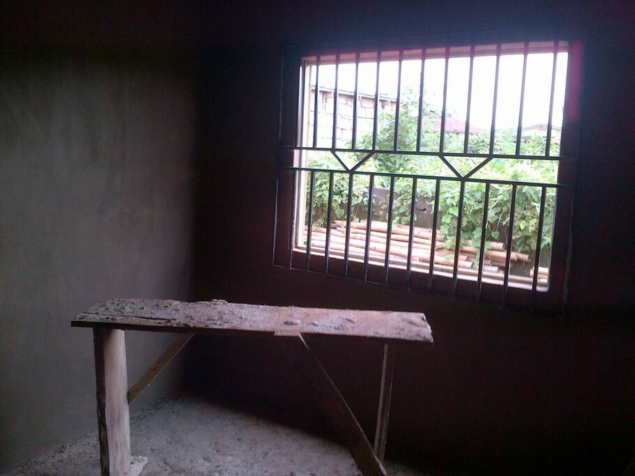 Room/security bar
