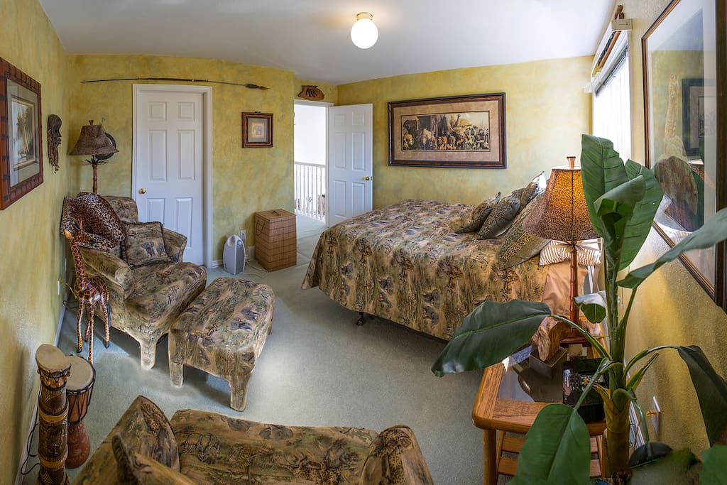 Safari Queen Bedroom with walk-in closet