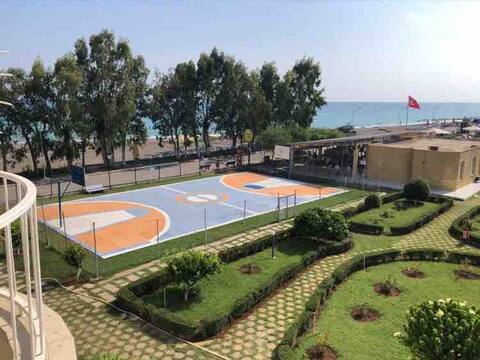 Safe condo with beach, pool