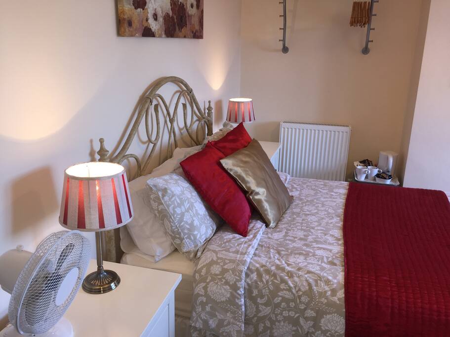 Double en suite room 5