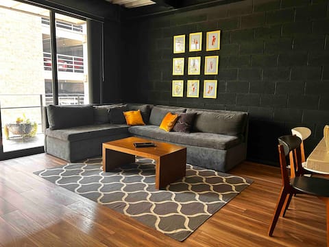 Amazing apt at Reforma’s heart w/ terrace