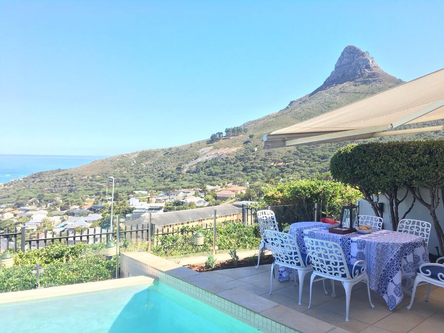 Infinity pool with panoramic views of Lions Head