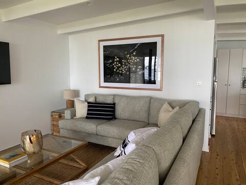 Top Airbnb: The Boat House -4pm checkout on Sundays! in Sanctuary Point