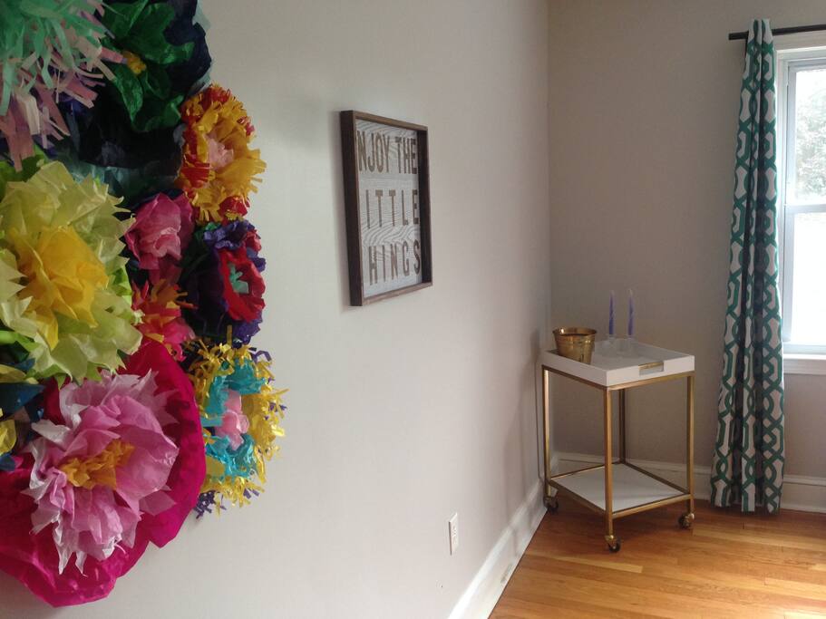 Dining room decor