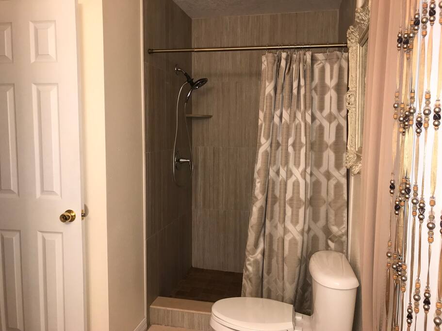 Private Bathroom just steps from Hot Tub