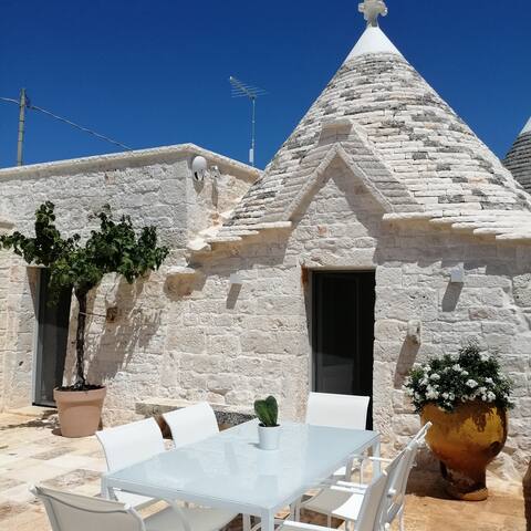 Trullo Genesi, an italian fairytail gallery image 5