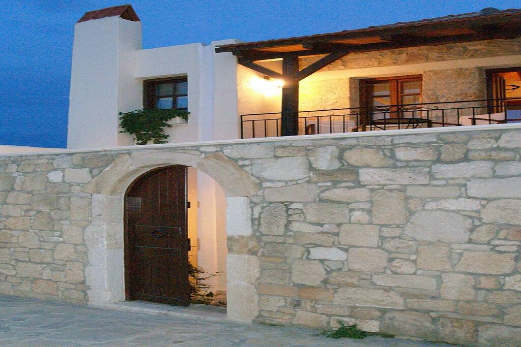 VILLA FABRICA - THE OLD OLIVE'S MILL.