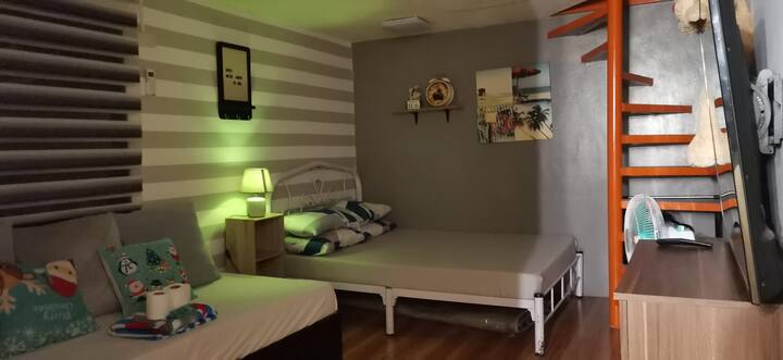 SNAKHAWS OVERLOOKING & SPACIOUS rooftop with pool