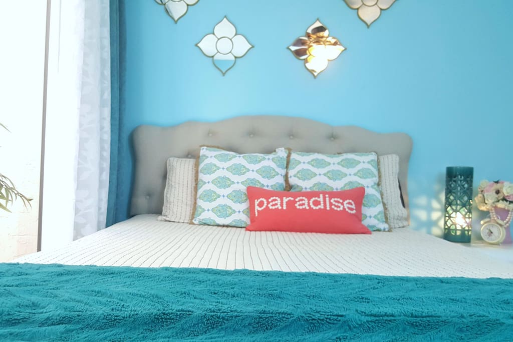 queen size bed