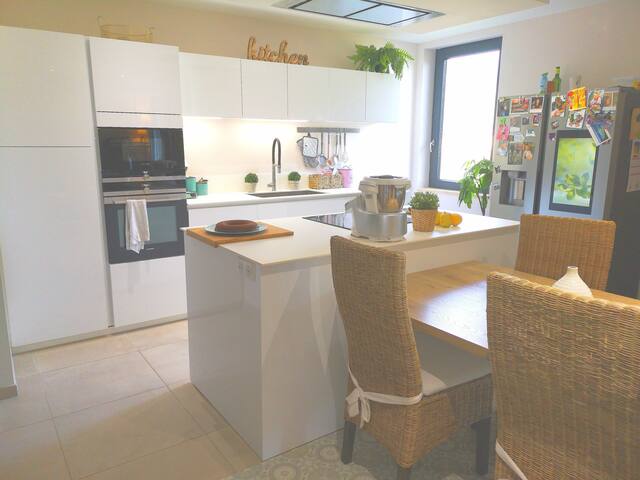 Ancienne auberge  à saint Médard de presque