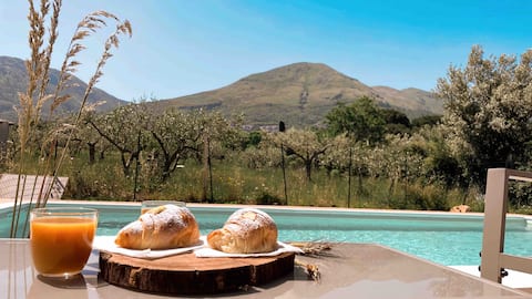 HOLIDAY HOME WITH POOL - MAROSA apartment 1