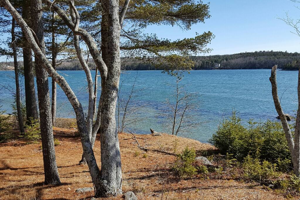 Top 100 Airbnb Rentals 2017 in Gouldsboro, Maine