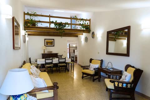 Welcome to Donna Lidia!