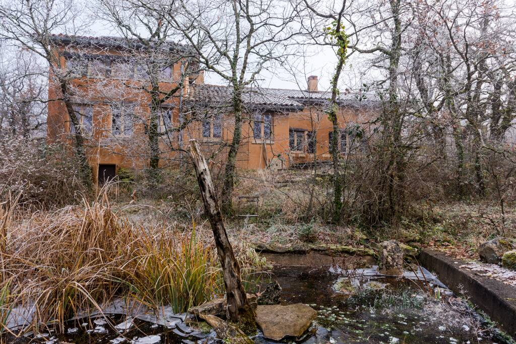 Vue hivernale de la façade ouest