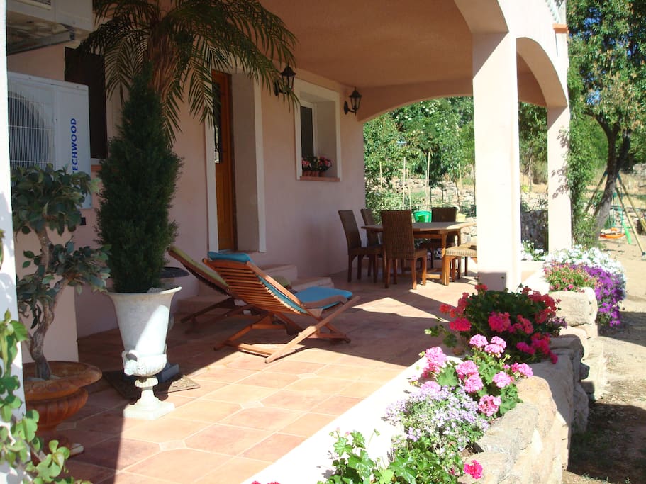 terrasse ombragée.
