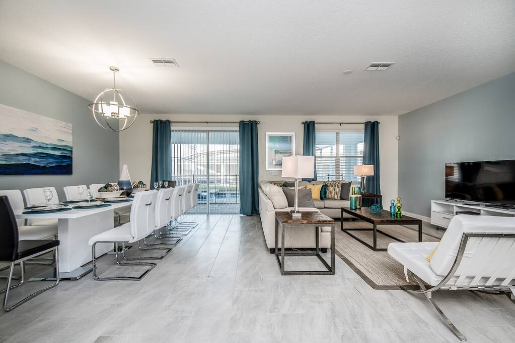1671MoonValleyDr-12