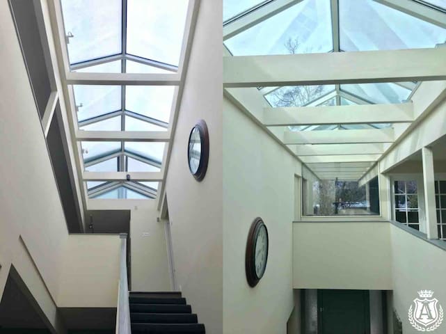 HUGE 7B/4b House+ Office/Baby Room gallery image 5