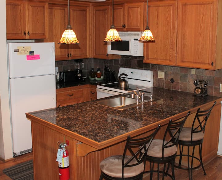 16 Best Airbnb Vacation Rentals Near Mammoth Mountain, California