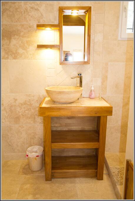 Salle de bain Gîte Tournesol