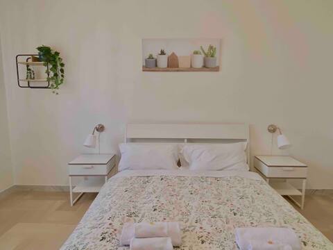 Guest House Service - Express Airport Apartments
