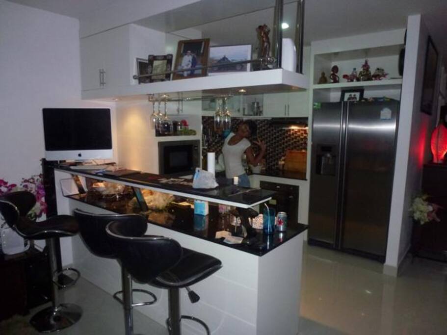 Fully contained kitchen with, oven hob, Fridge Freezer, microwave, washer dryer all fitted.